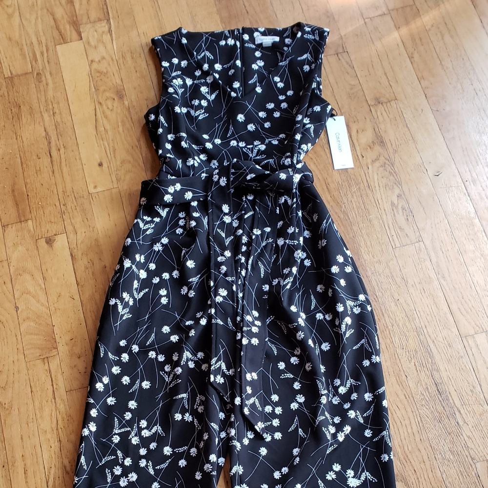 Calvin Klein New Pantsuit. Size 8